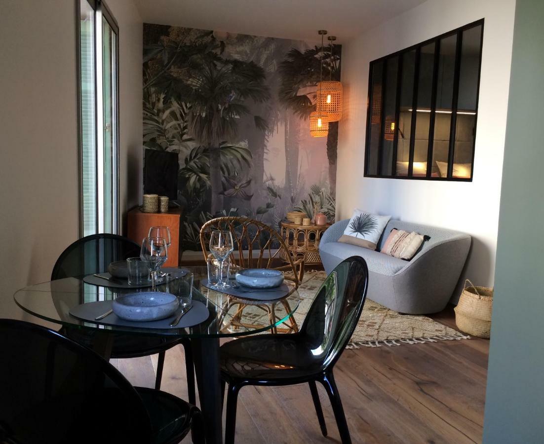 Suite In St Raph แซ็งต์-ราฟาเอล ภายนอก รูปภาพ